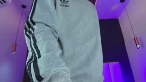 BENJI FIORE online show from 10.09.25