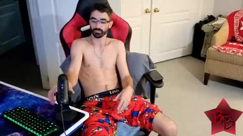 Snapshot of benny_boy95 chatting on 09.25.25 benny_boy95 online show from 09.25.25