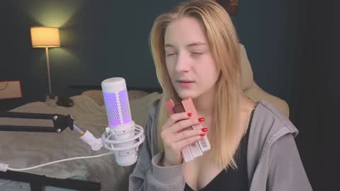 Alice online show from 12.12.24