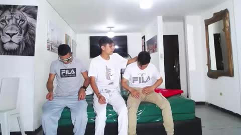 benz boys online show from 10.03.25