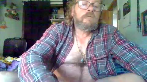Snapshot of bergeeric1970 chatting on 09.13.25 bergeeric1970 online show from 09.13.25