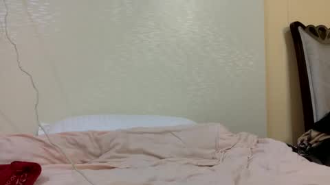 tixxie  online show from 02.22.25