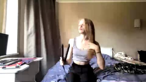 Sophia online show from 09.10.25