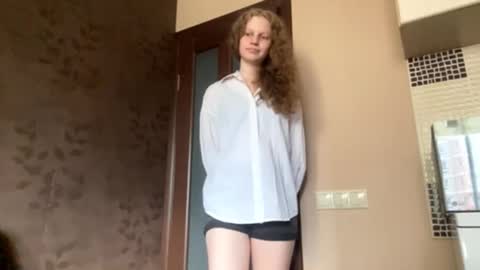 Sophia online show from 09.20.25