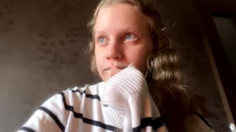 Sophia online show from 10.09.25