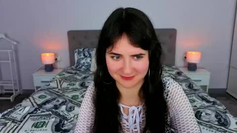 Violette online show from 05.08.26