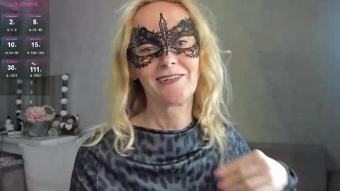 Snapshot of best__angelica chatting on 09.21.25 best__angelica online show from 09.21.25