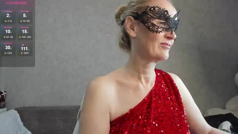 Snapshot of best__angelica chatting on 10.30.25 best__angelica online show from 10.30.25