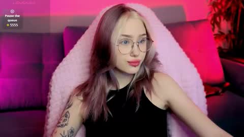 Danny and Kira online show from 09.27.25