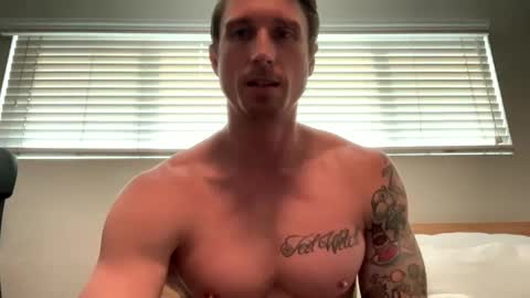 Snapshot of bestcoast35 chatting on 02.21.25 Bestcoast3579 online show from 02.21.25