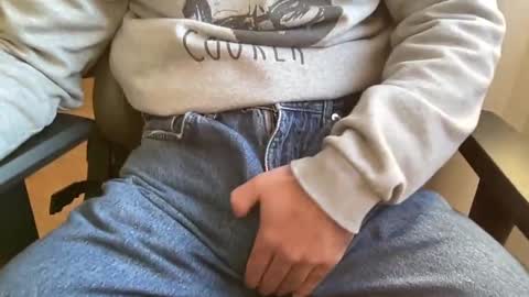Snapshot of bestdick1991 chatting on 12.24.24 BEST online show from 12.24.24