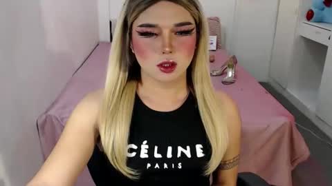 bestgirljulia online show from 10.05.25