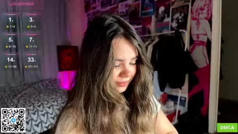 Snapshot of bestie_me chatting on 10.07.25 Emily  Stream every day  online show from 10.07.25