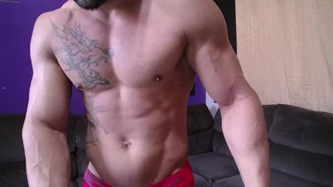 Snapshot of bestmuscle chatting on 03.02.25 bestmuscle online show from 03.02.25