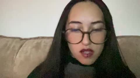 Snapshot of betsabe_butlers_ chatting on 09.17.25  Automatic Espresso Coffee Maker50000tkns left    online show from 09.17.25