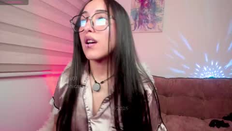 Snapshot of betsabe_butlers_ chatting on 09.28.25  Automatic Espresso Coffee Maker50000tkns left    online show from 09.28.25