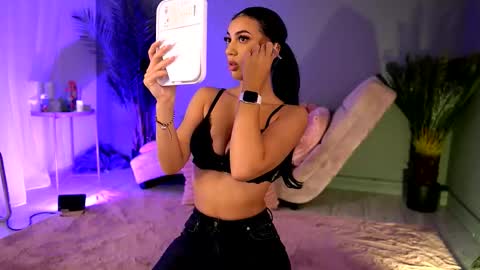 Betty online show from 10.03.25