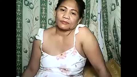 betty_83 online show from 12.17.24