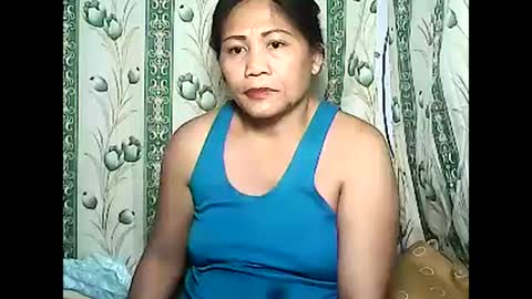 betty_83 online show from 12.18.24
