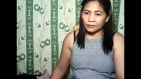 betty_83 online show from 12.24.24