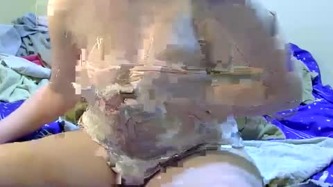 Snapshot of bety25 chatting on 02.04.25 bety25 online show from 02.04.25