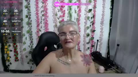 Snapshot of bety_cum3 chatting on 01.02.25 bibiana online show from 01.02.25