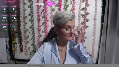 Snapshot of bety_cum3 chatting on 01.16.25 bibiana online show from 01.16.25