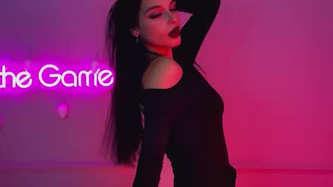 Beverly online show from 12.20.25