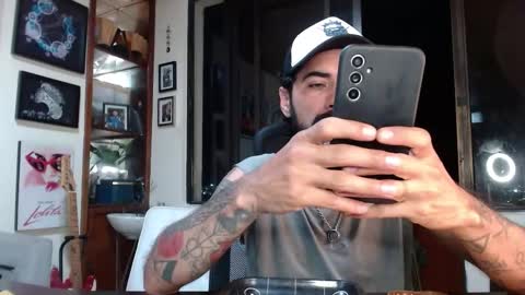 Snapshot of bhbroadcast chatting on 01.19.26 bhbroadcast online show from 01.19.26