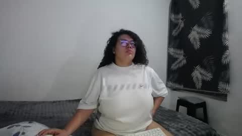 Bianca Tuesday to Sunday from 2am to 6am UTC-5 online show from 06.23.26