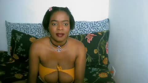 Snapshot of bianca_ebony chatting on 09.21.25 bianca ebony online show from 09.21.25
