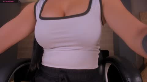 Bianca Pierce online show from 01.17.25