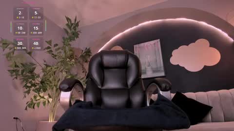 Bianca Pierce online show from 02.24.25