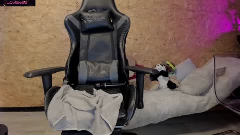 Biancastrong.. IGThebiancastrong online show from 02.06.25