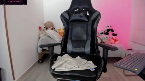 Biancastrong.. IGThebiancastrong online show from 03.27.26