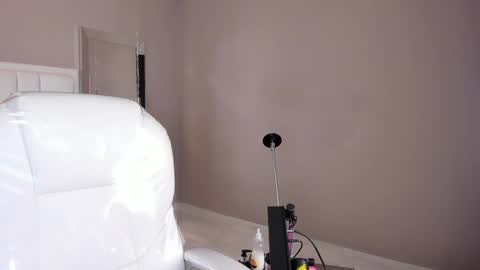 Hi Im Bianca online show from 12.18.24