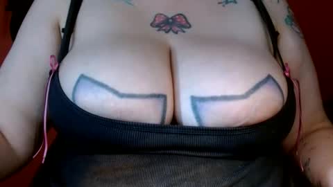 Snapshot of bianka_star_ chatting on 05.18.26 bianca online show from 05.18.26