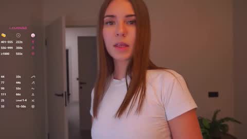 Snapshot of bibimusic chatting on 11.04.25 Ophelia online show from 11.04.25