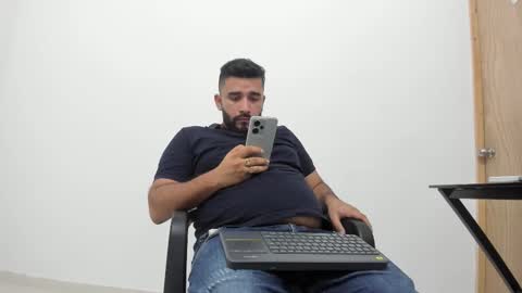 Tommy online show from 10.24.25