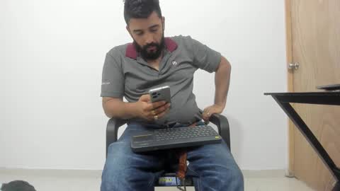 Tommy online show from 11.19.25