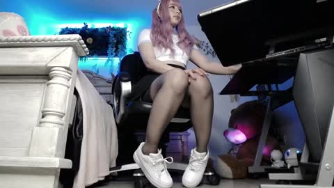 Snapshot of big_lava chatting on 02.03.25 Lava online show from 02.03.25