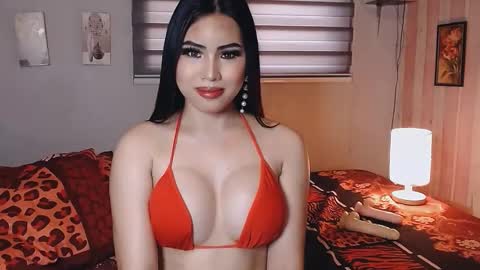 Mia online show from 02.12.26