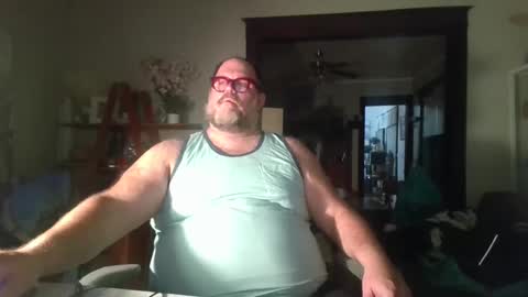 Snapshot of bigbearlittlebear2 chatting on 11.16.25 Bear Woods online show from 11.16.25