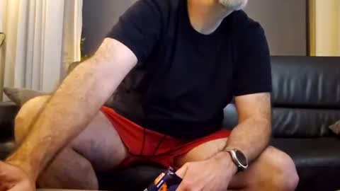Snapshot of bigbibear88 chatting on 02.16.25 bigbibear88 online show from 02.16.25