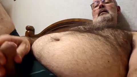 Snapshot of bigbibear88 chatting on 03.10.25 bigbibear88 online show from 03.10.25