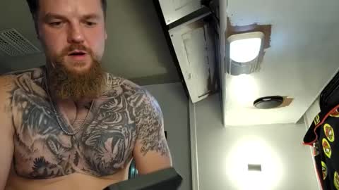 bigbinx89 online show from 12.14.24