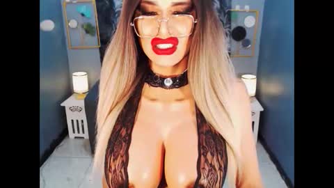 Snapshot of bigbomblhoraine chatting on 05.15.26 Loraine Cruz online show from 05.15.26