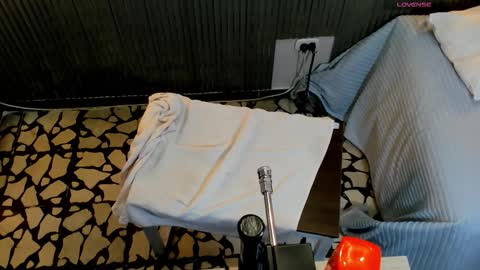 VIOLETA online show from 11.01.25