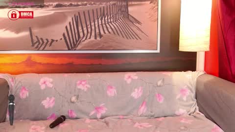 Snapshot of bigboobsarri chatting on 10.07.25 BigBoobsArri online show from 10.07.25