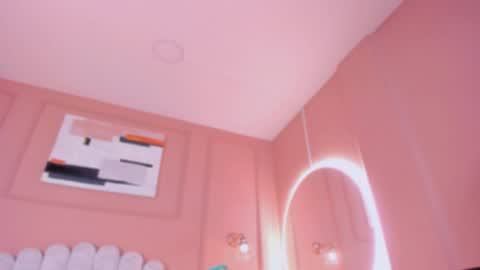 Snapshot of bigboobsnaughty1 chatting on 12.19.24 online show from 12.19.24